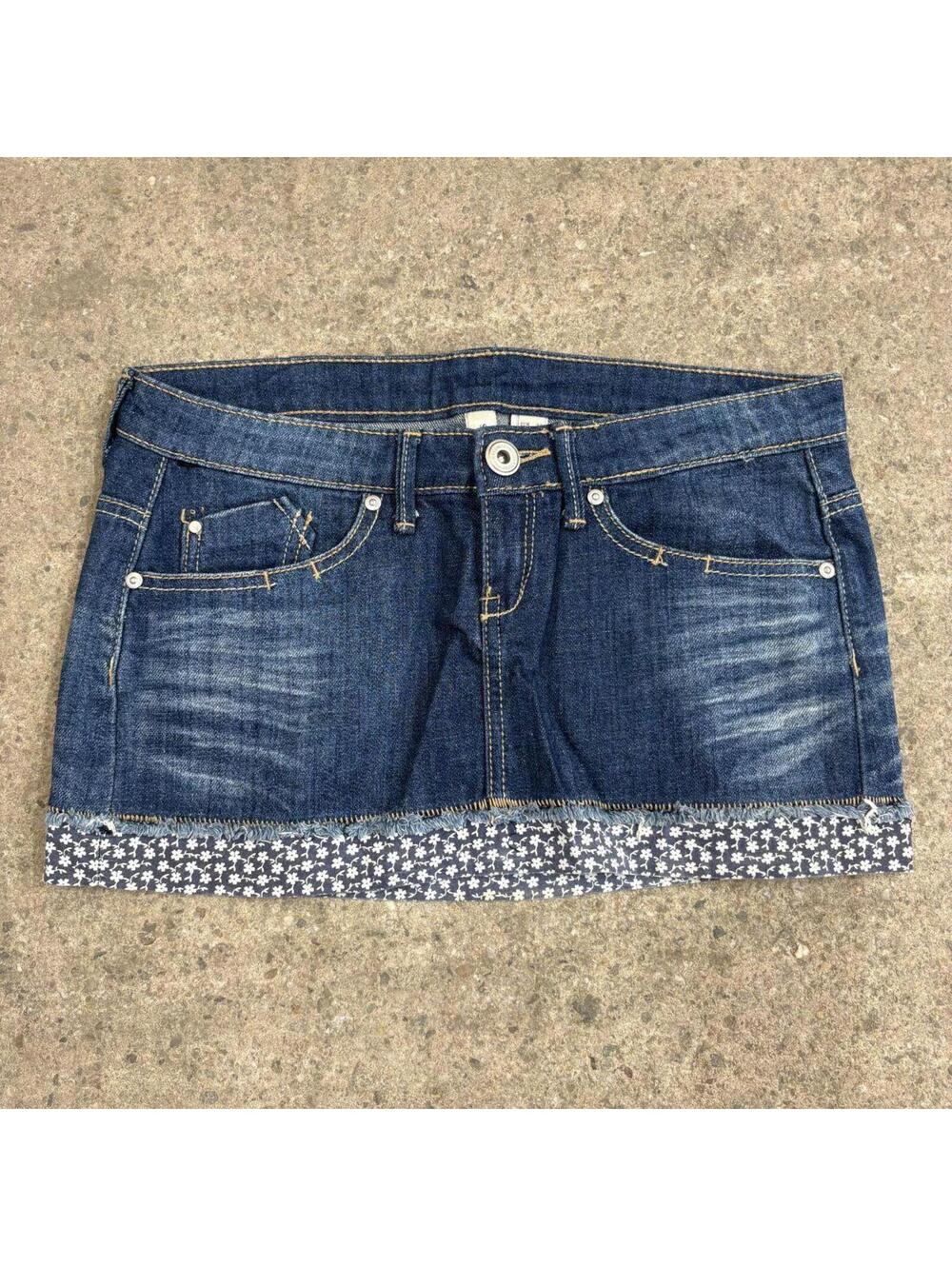 Vintage Y2K Denim Micro Mini Skirt Low Rise Flower Trim